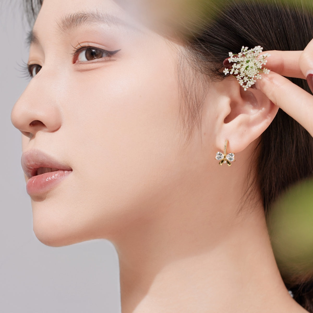 [Violet JW]Exquisite Earrings With Heart-Shaped Bow Design