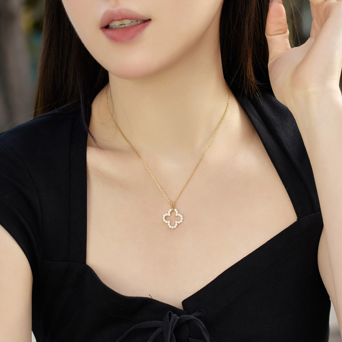 [Violet JW]Four-Leaf Clover Hollow Design Exquisite Necklace
