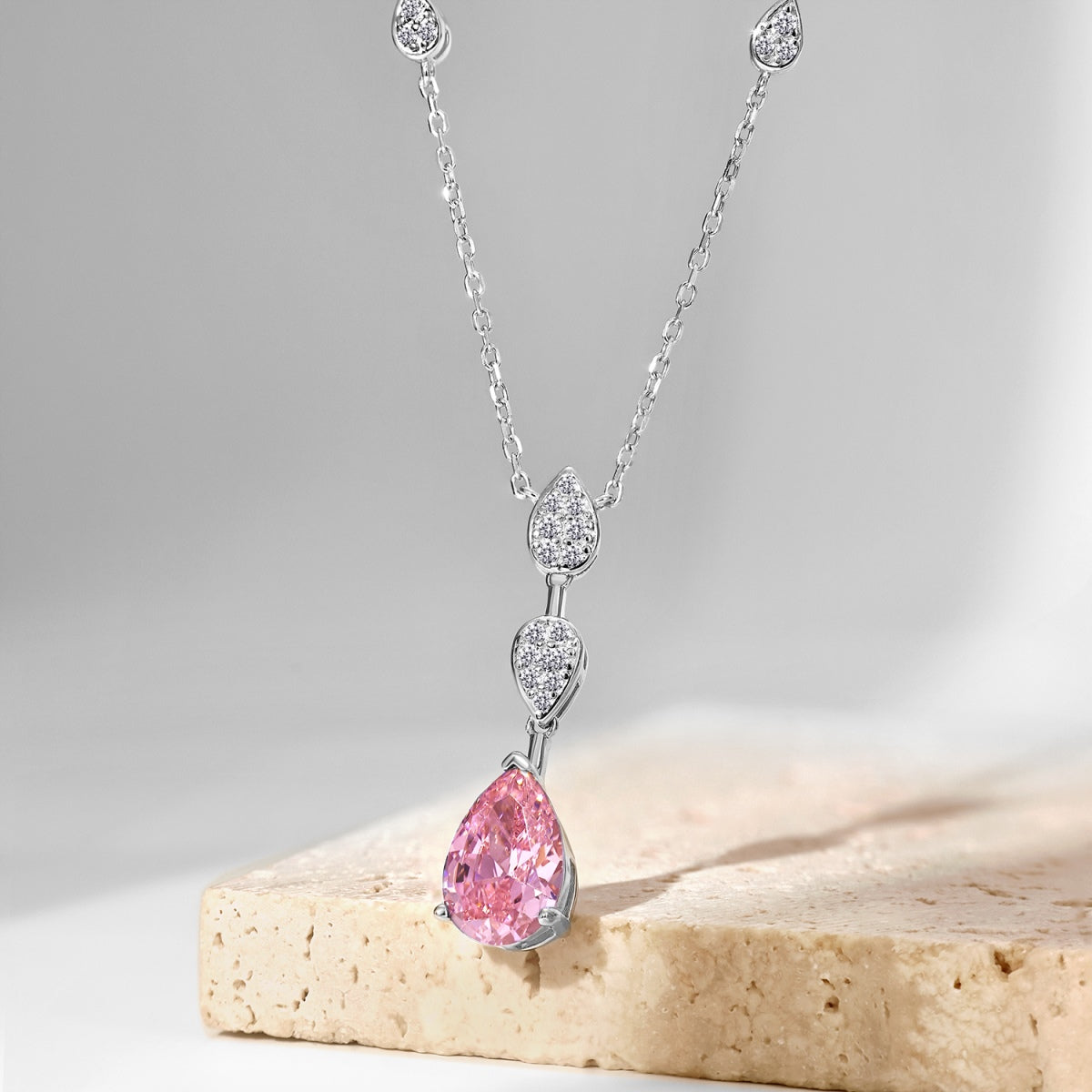 [Violet JW]Dazzling Pear Cut Necklace
