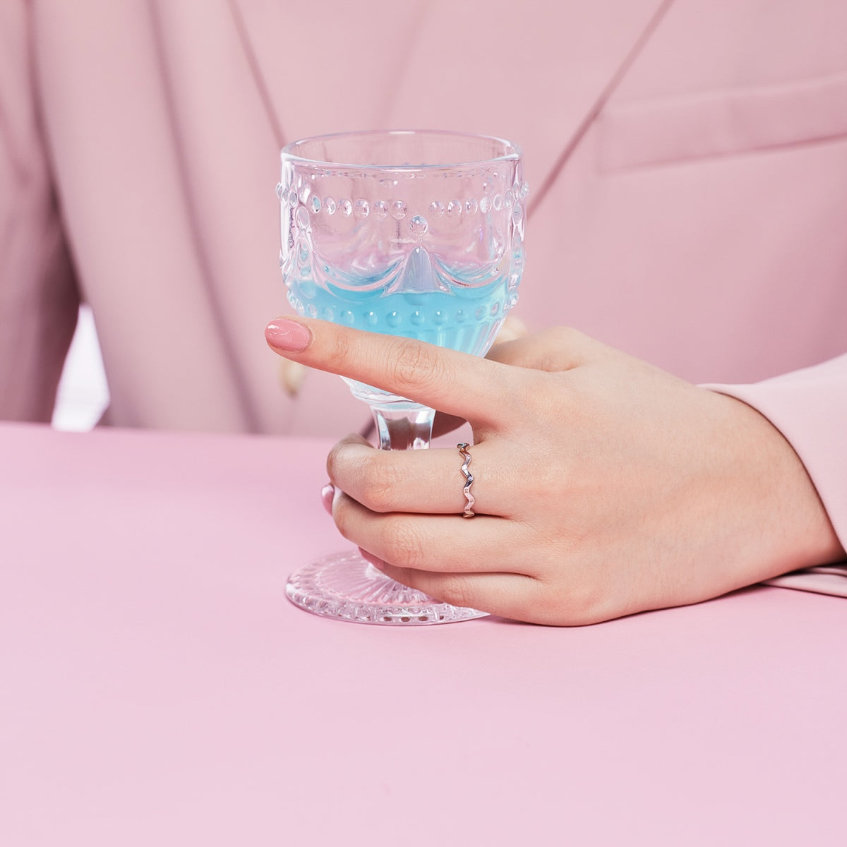 [Violet JW]Ornate Vibrant Round Cut Daily Ring