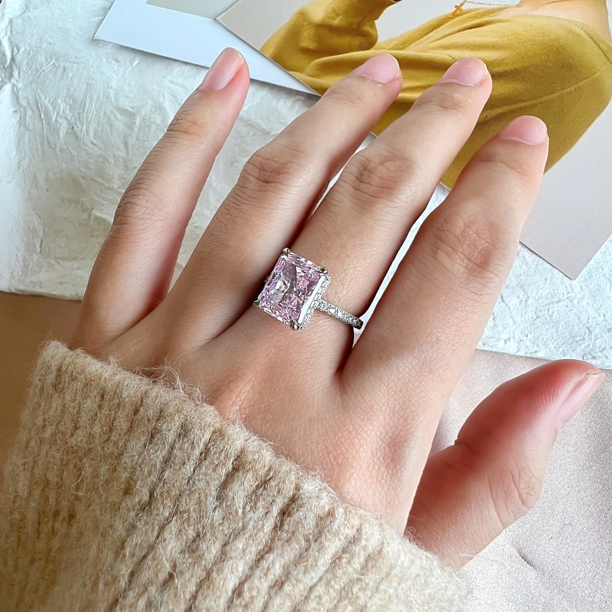 [Violet JW]4.0 Carat Luxurious Engagement Ring