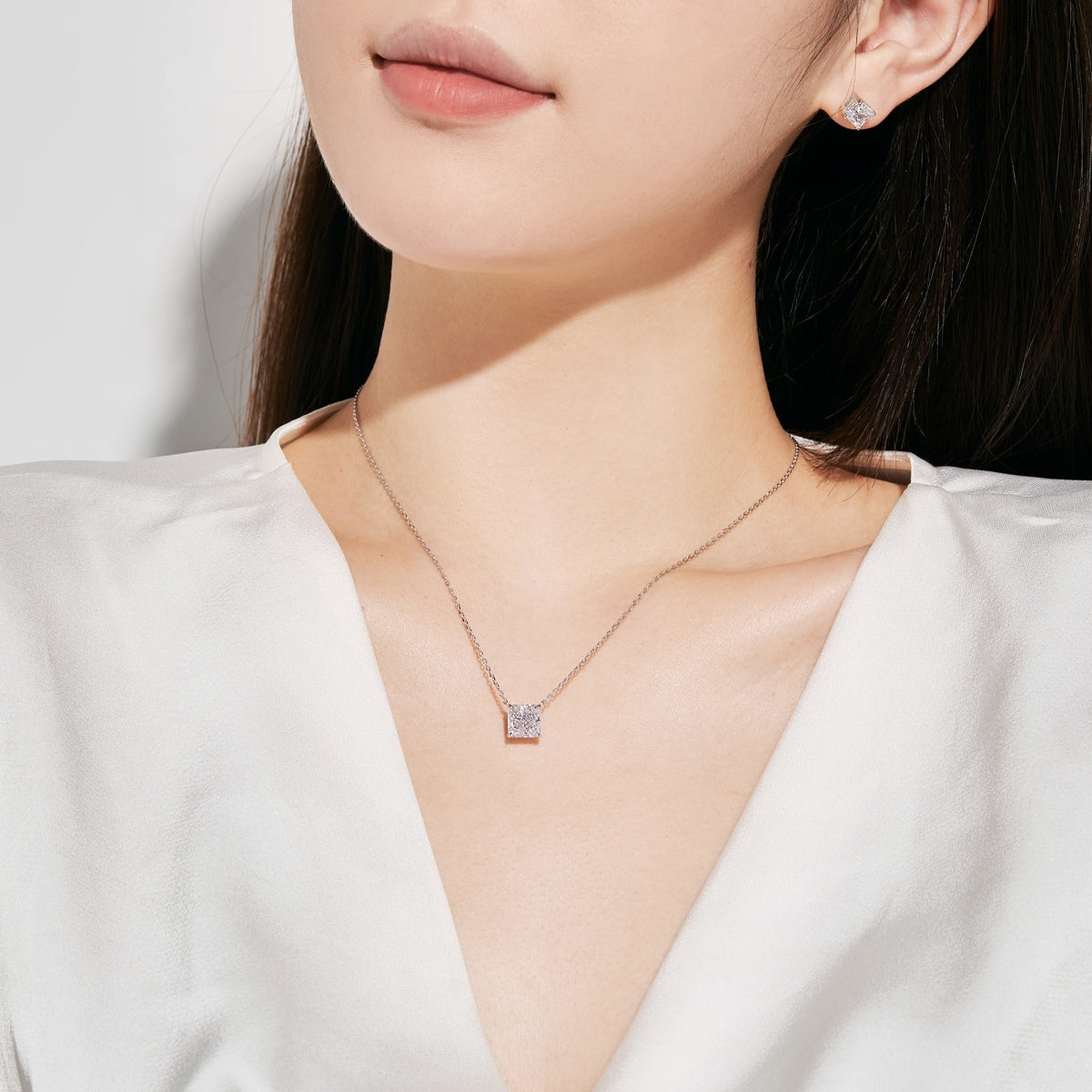 [Violet JW]1.0 Carat Radiant Princess Cut Wedding Earrings