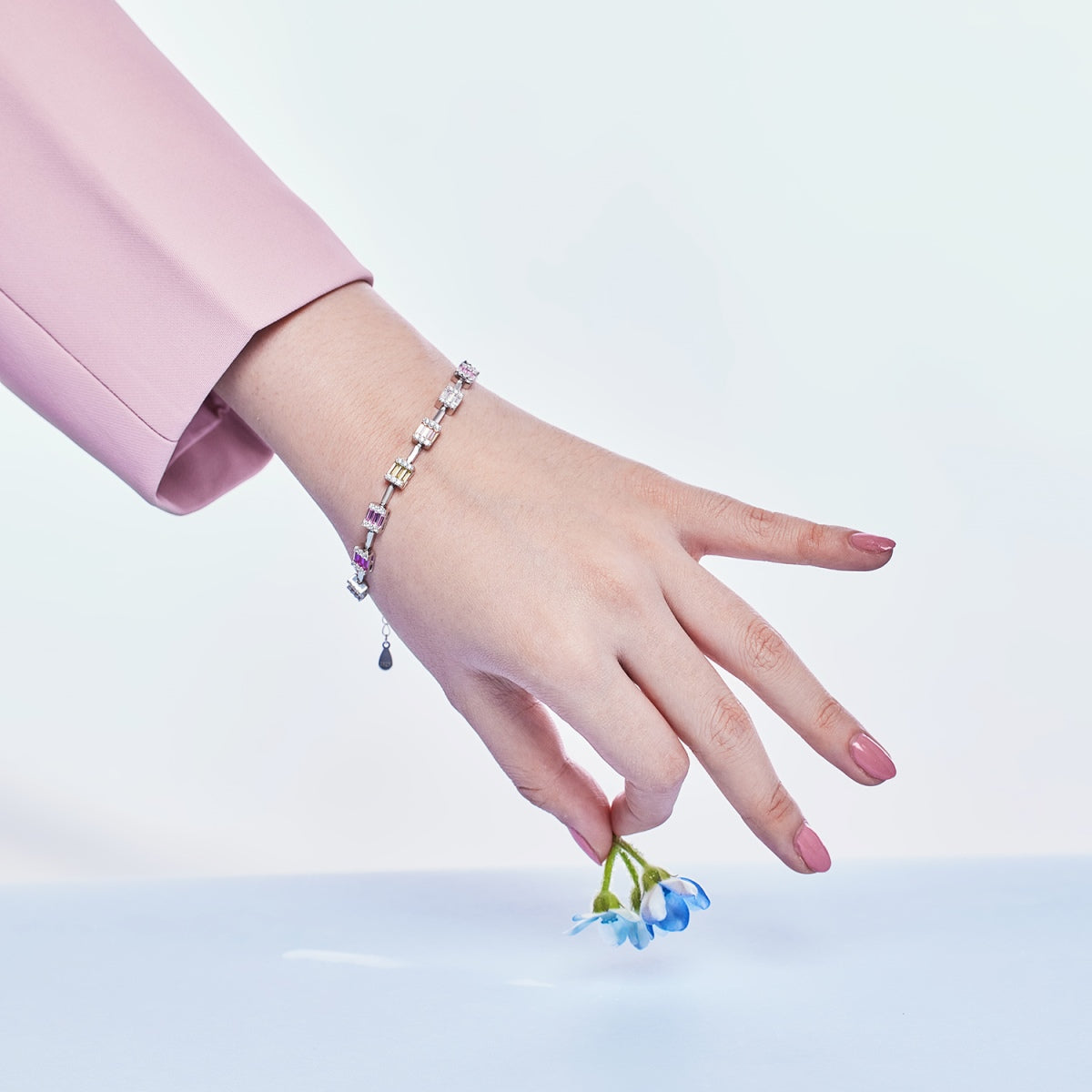 [Violet JW]Dainty Charming Emerald Cut Daily Bracelet