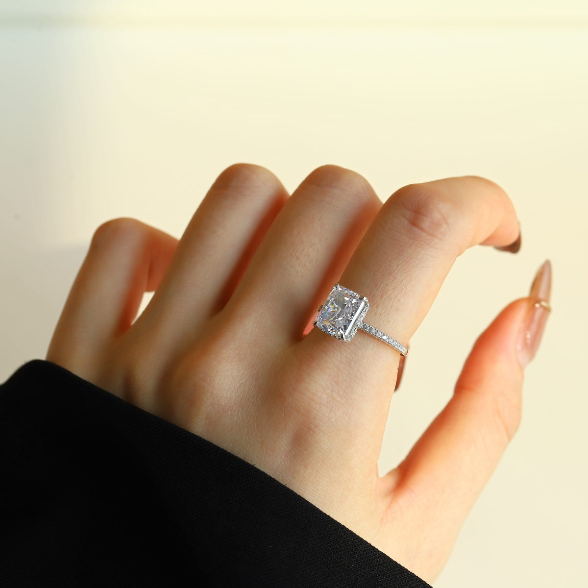 [Violet JW]4.0 Carat Luxurious Engagement Ring