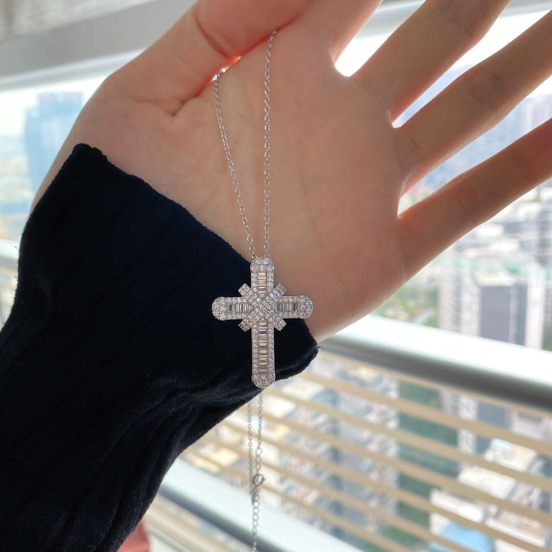 [Violet JW]Gypsophila With Dimonds Necklace