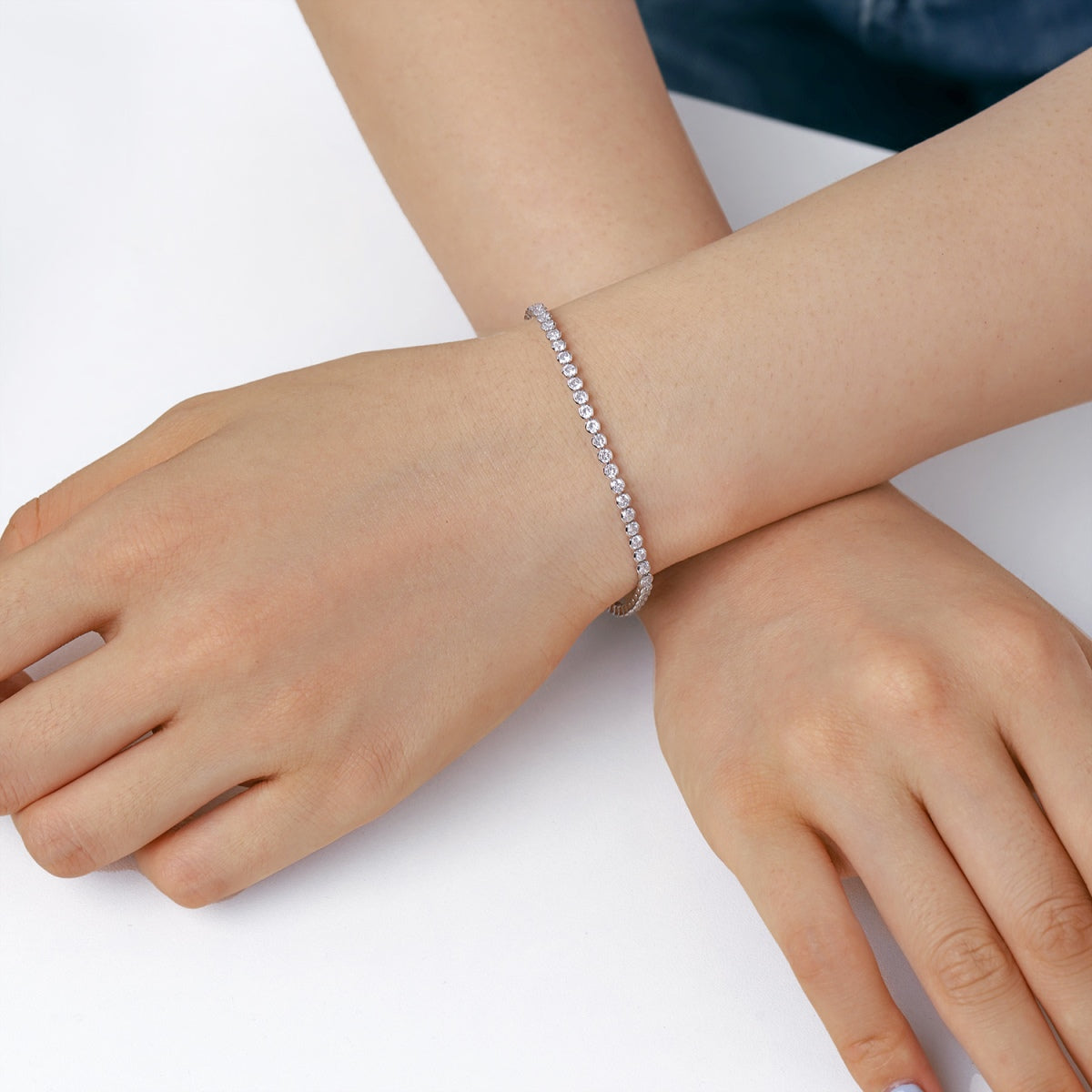 [Violet JW]Dazzling Sparkling Round Cut Daily Bracelet