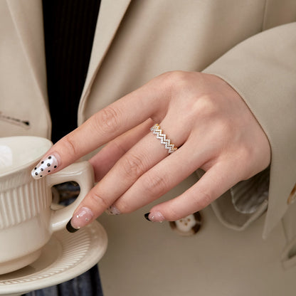 [Violet JW]Delicate Enchanting Wave Shape Daily Ring