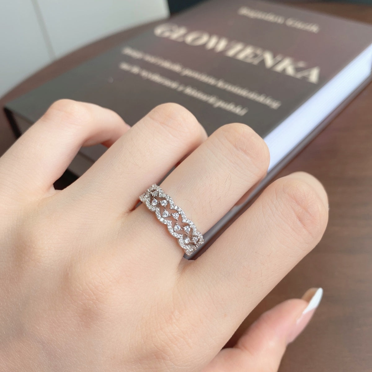 [Violet JW]Elegant Resplendent Round Shape Party Ring