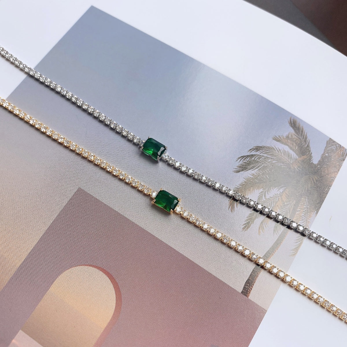[Violet JW]1.0 Carat Unique Emerald Cut Banquet Bracelet