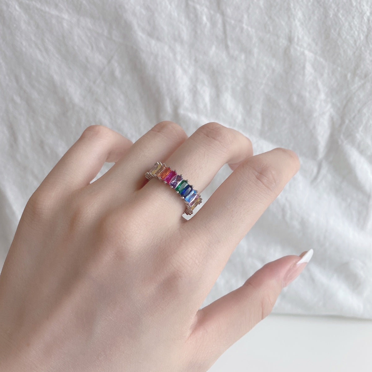 [Violet JW]Unique Colorful Radiant Cut RIng