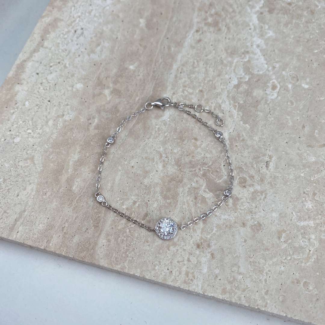 [Violet JW]Dazzling Round Cut Shape Bracelet