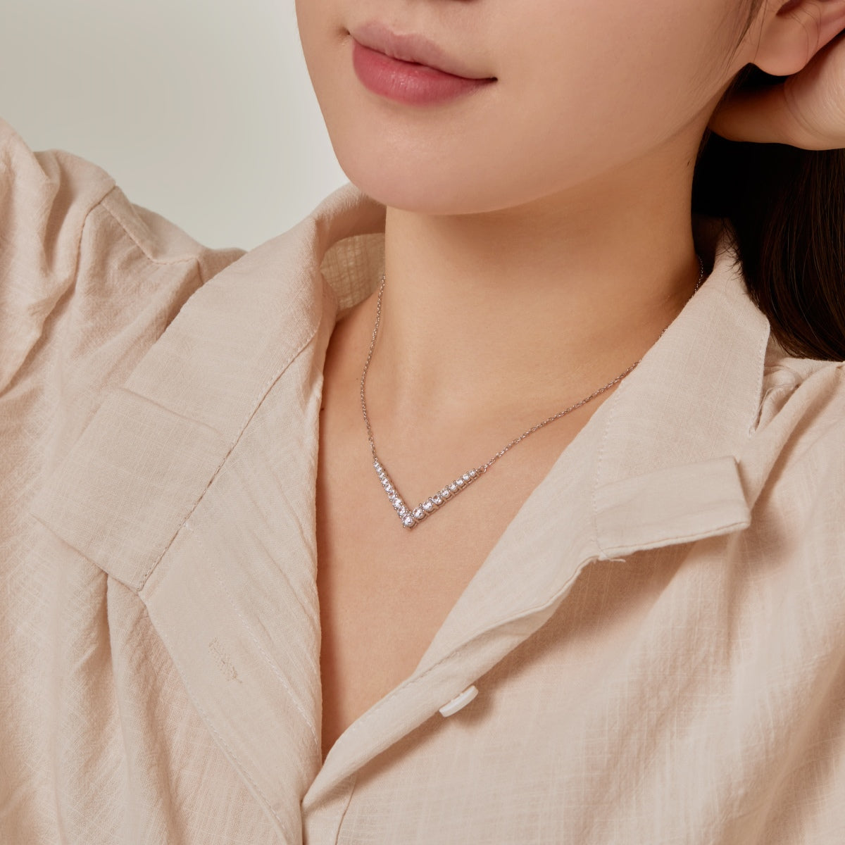 [Violet JW]Ornate Round Cut Necklace
