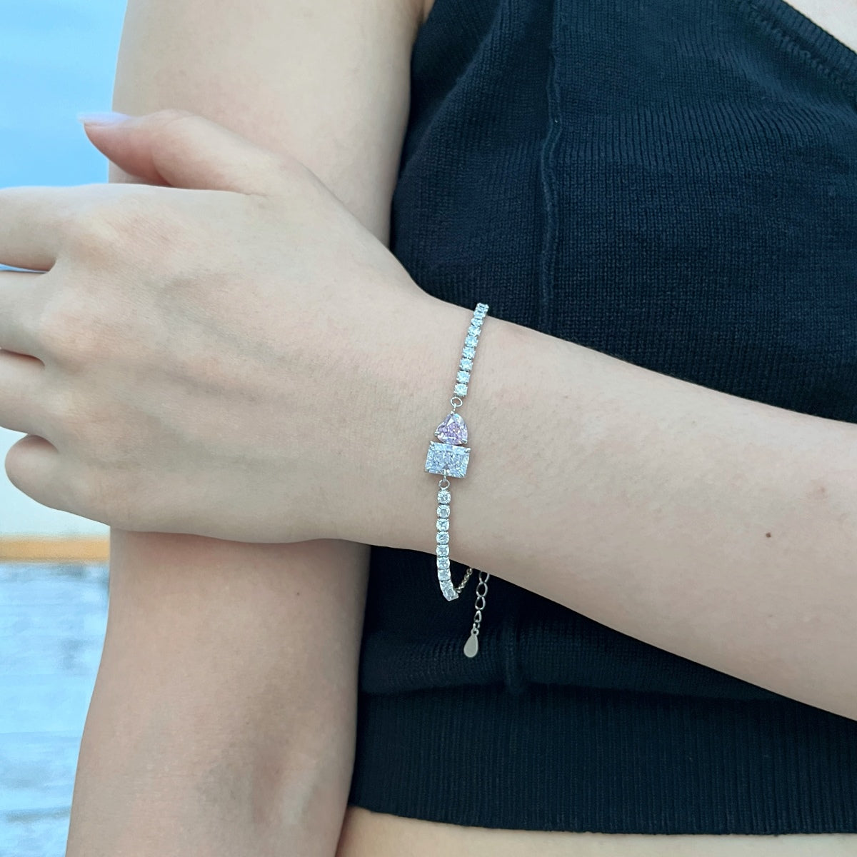 [Violet JW]Dazzling Unique Multi Shape Lover Bracelet
