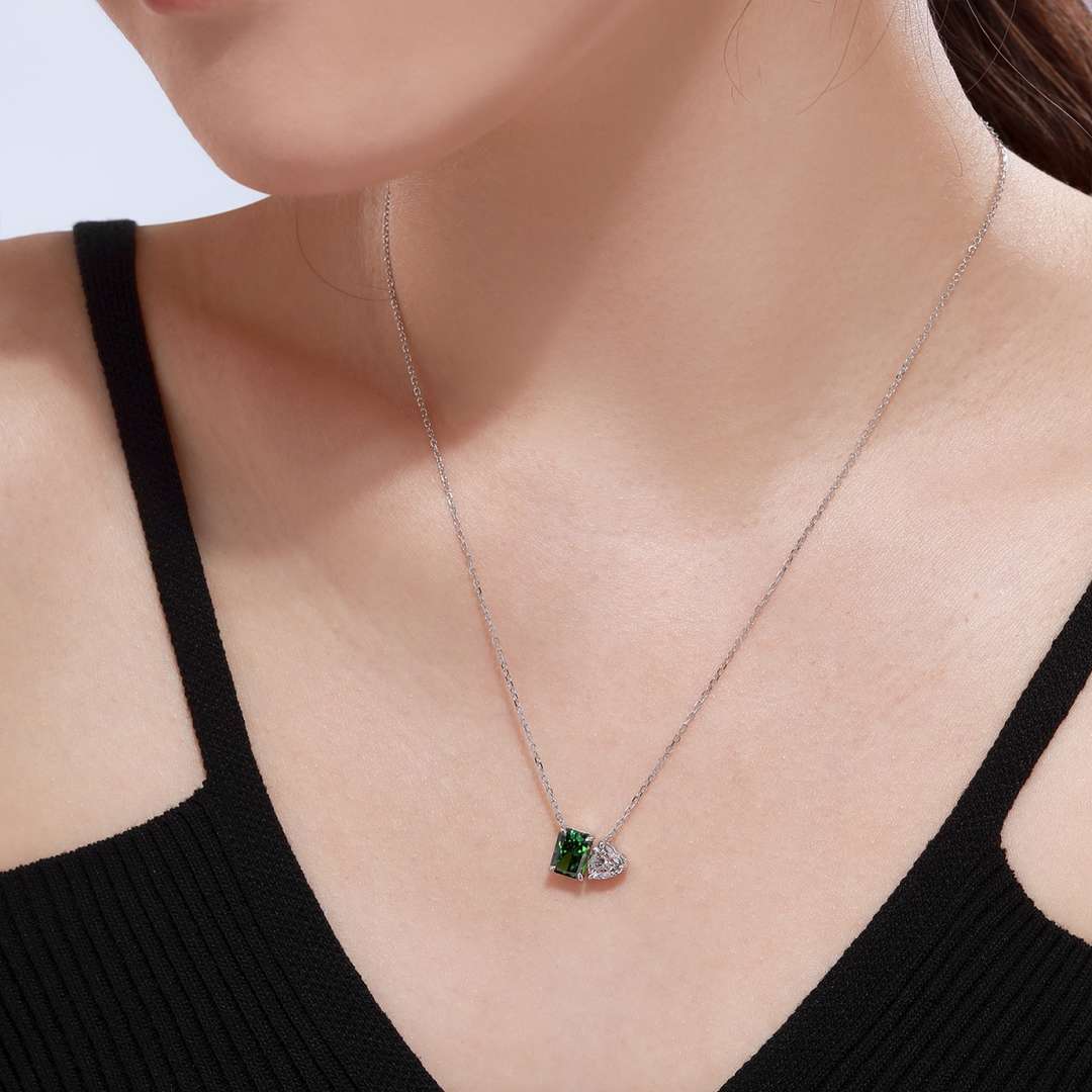 [Violet JW]Dazzling Square & Heart Shape Necklace