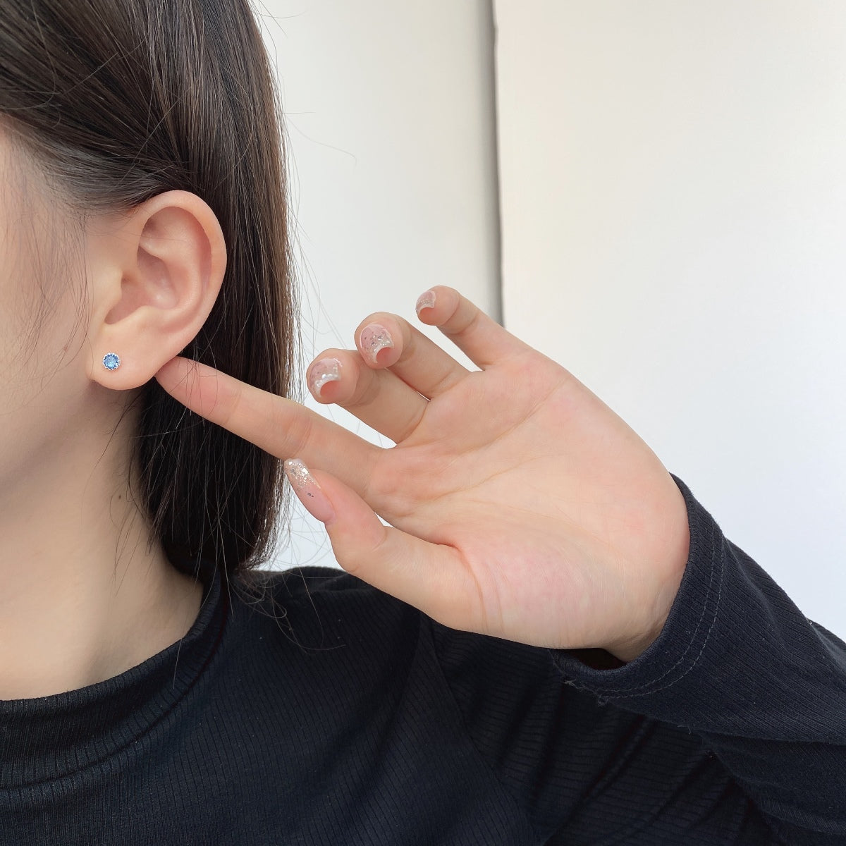 [Violet JW]Sparkling Colorful Round Shape Earrings