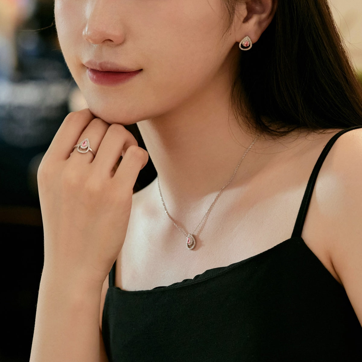 [Violet JW]Sparkling Pear Cut Necklace