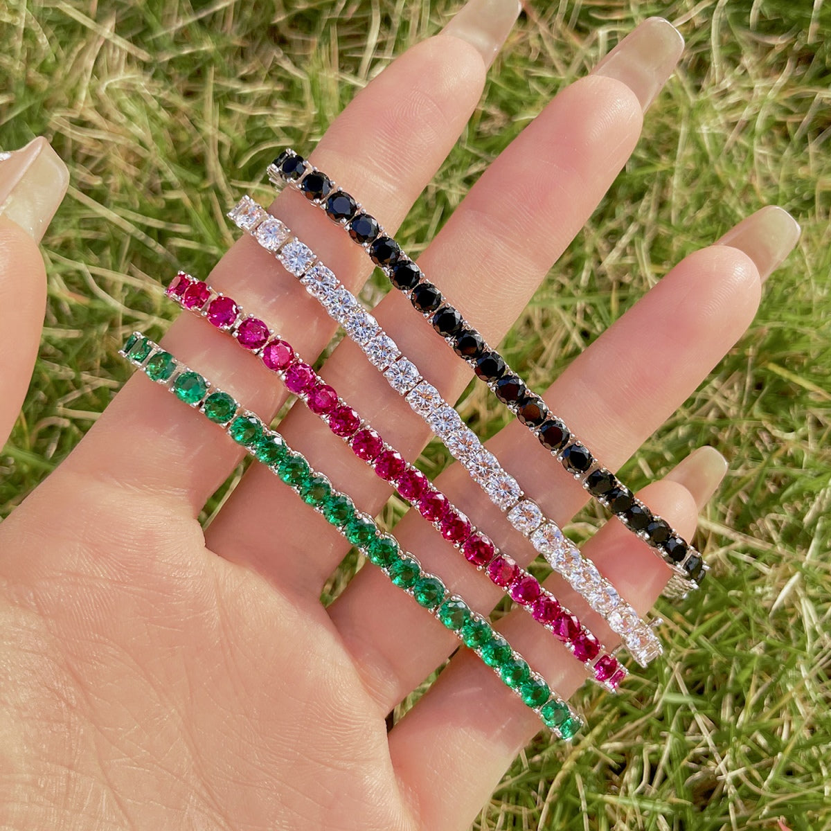 [Baslove] Strahlend buntes Party-Armband im Rundschliff