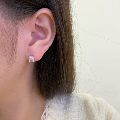 [Violet JW]Stylish Shiny Rectangular Center Stone Stud Earrings