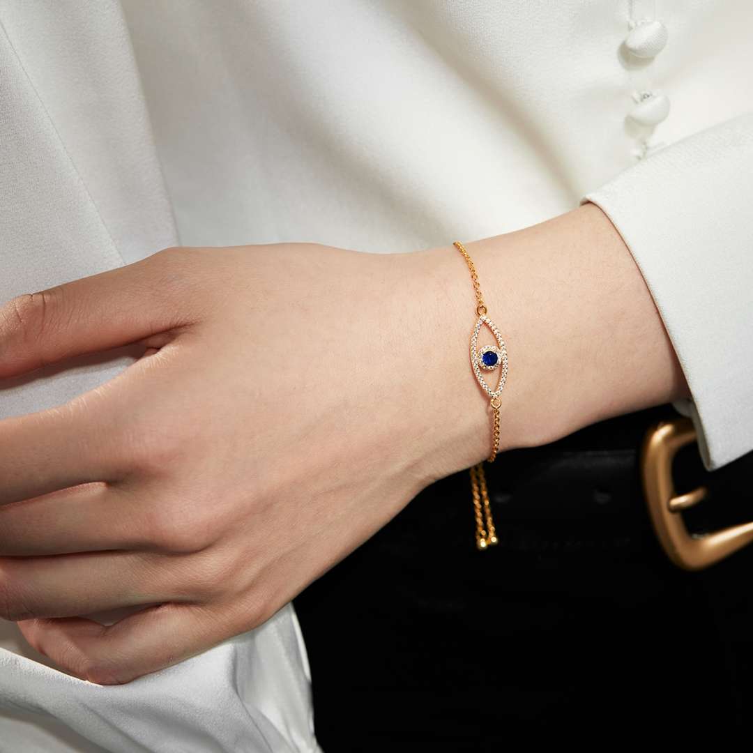 [Violet JW]Devil's Eye Hollow Design Bracelet