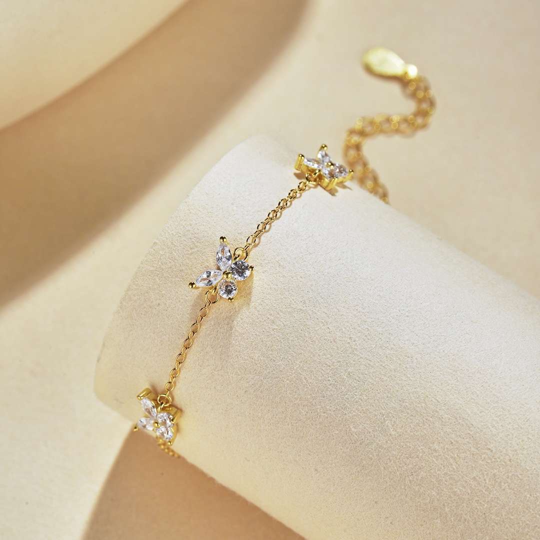 [Violet JW]Radiant Butterfly Shape Necklace