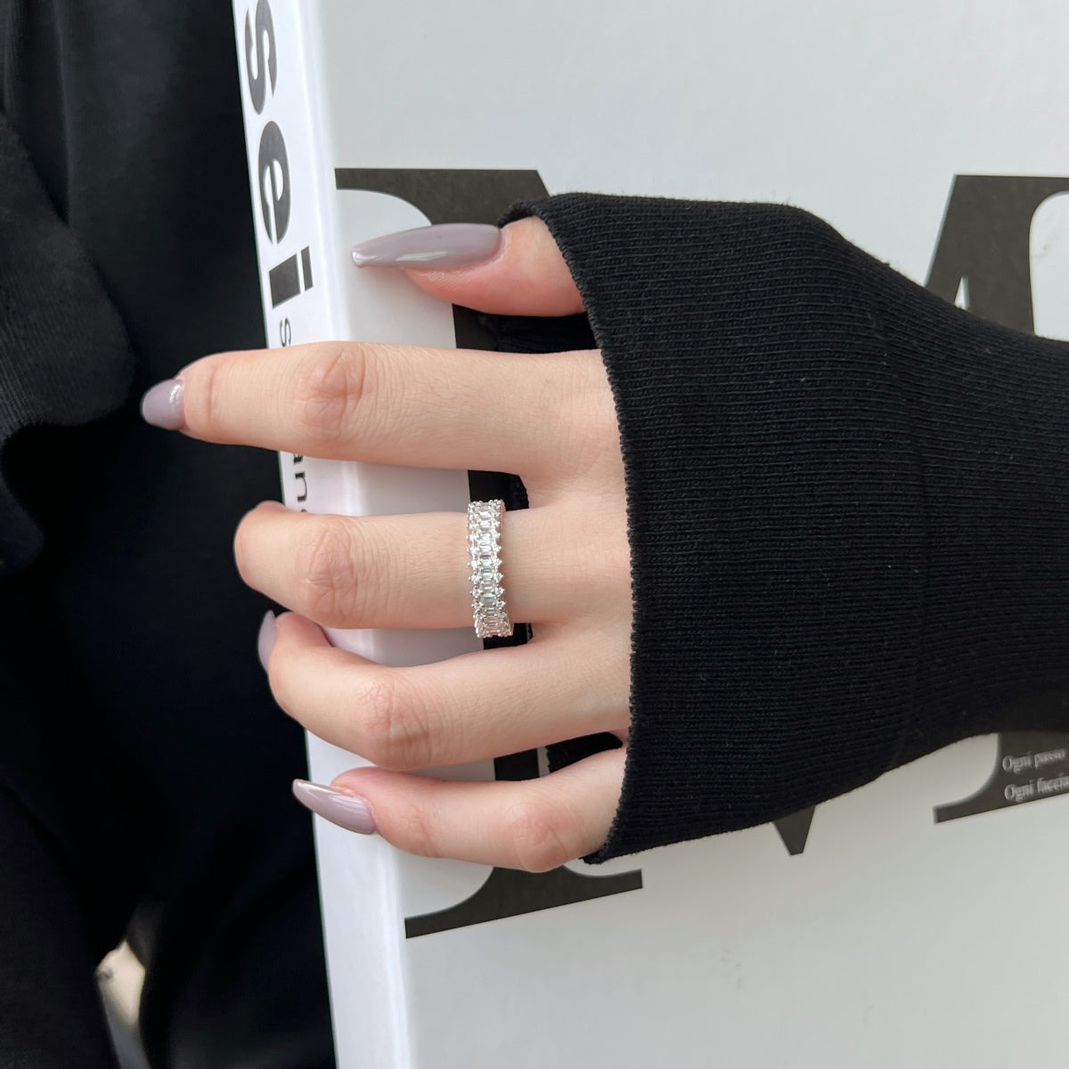 [Violet JW]Splashy Ornate Emerald Cut Cocktail Ring