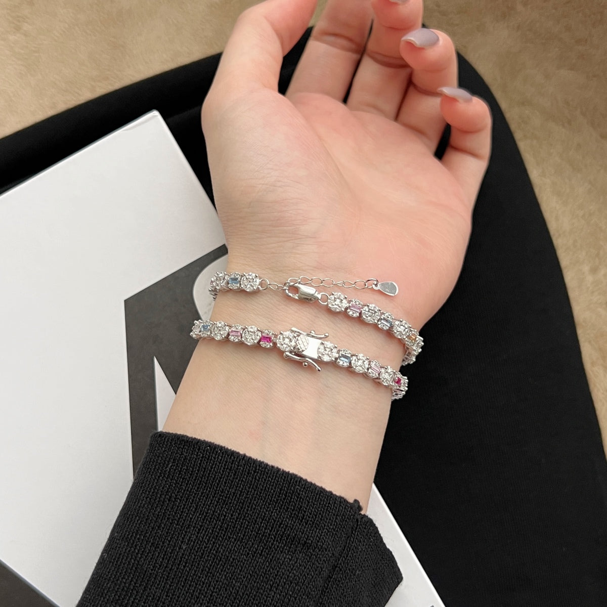 [Violet JW]Dazzling Radiant Multi Cut Daily Bracelet