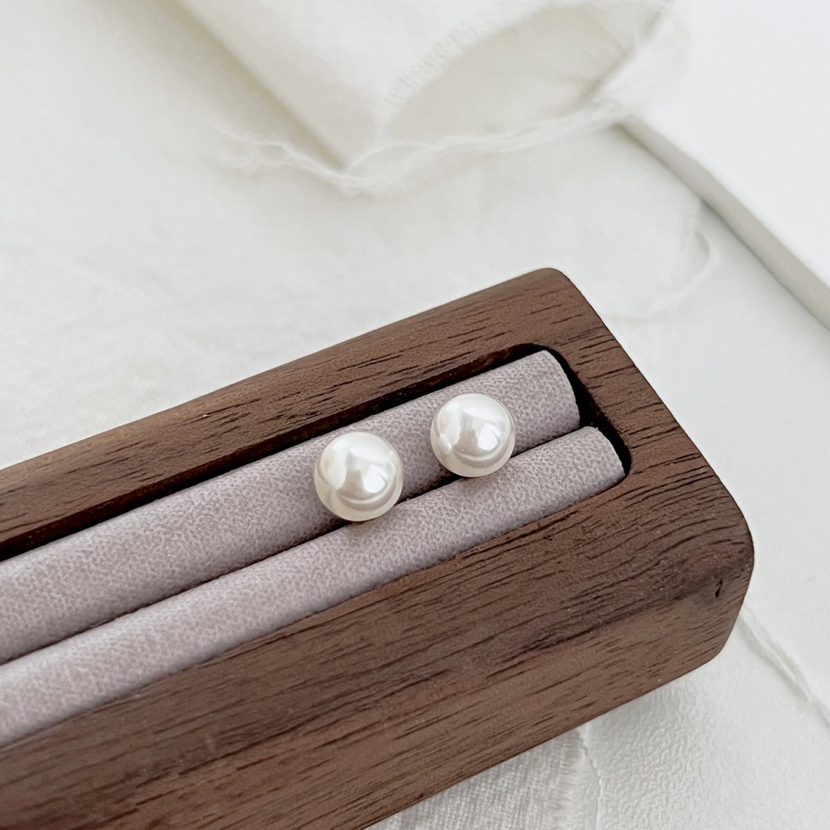 [Violet JW]Delicate Pearl Earrings