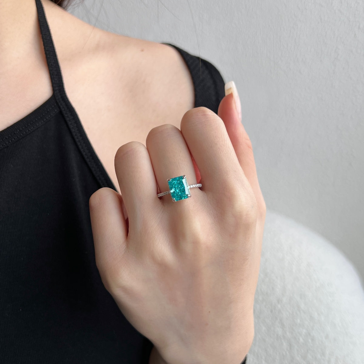 [Violet JW]4.0 Carat Luxurious Engagement Ring