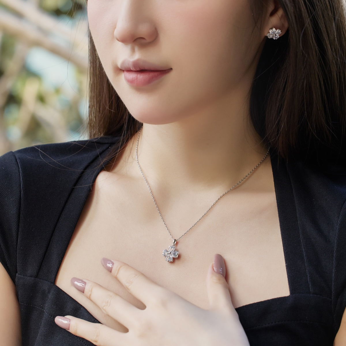 [Violet JW]Heart-Shaped Four-Leaf Clover Bead Necklace