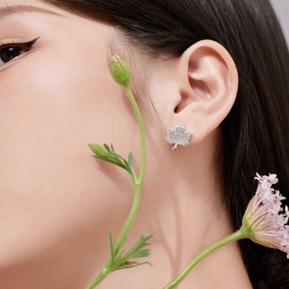 [Violet JW]Exquisite Maple Leaf Design Earrings
