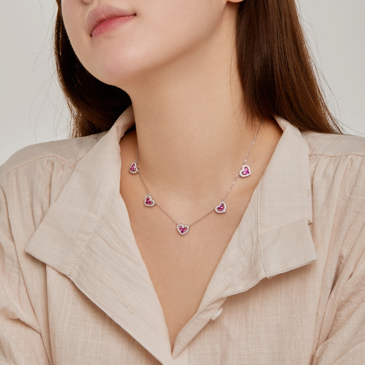 [Violet JW]Sparkling Five Heart Necklace