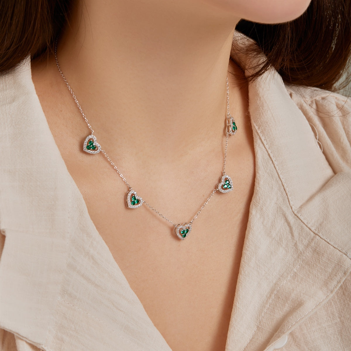 [Violet JW]Sparkling Five Heart Necklace