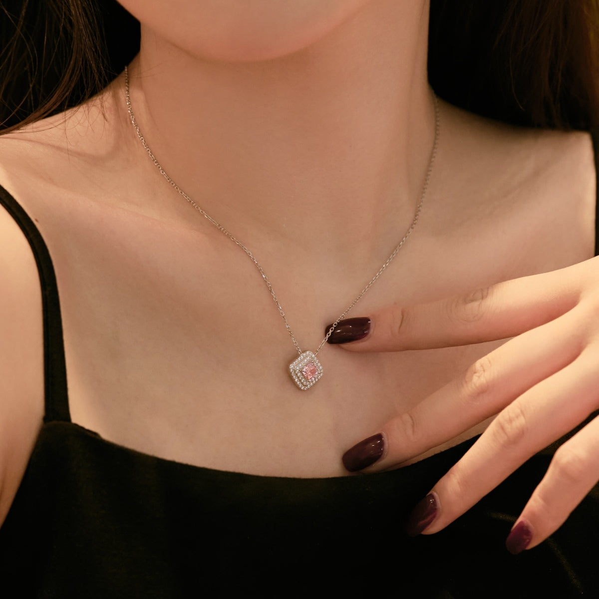 [Violet JW]Sparkling Asscher Cut Necklace