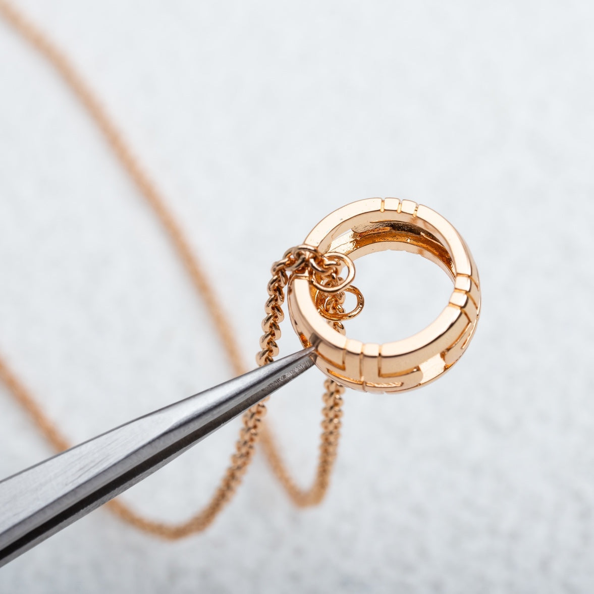 [Violet JW]PARENTESI NECKLACE PINK GOLD