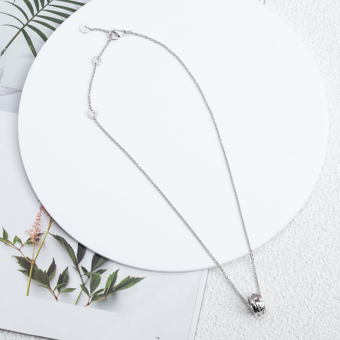 [Violet JW]PARENTESI NECKLACE SILVER