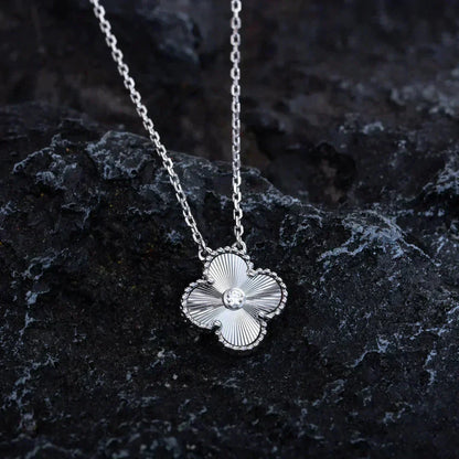 [Violet JW]CLOVER  15MM DIAMOND LASER NECKLACE SILVER