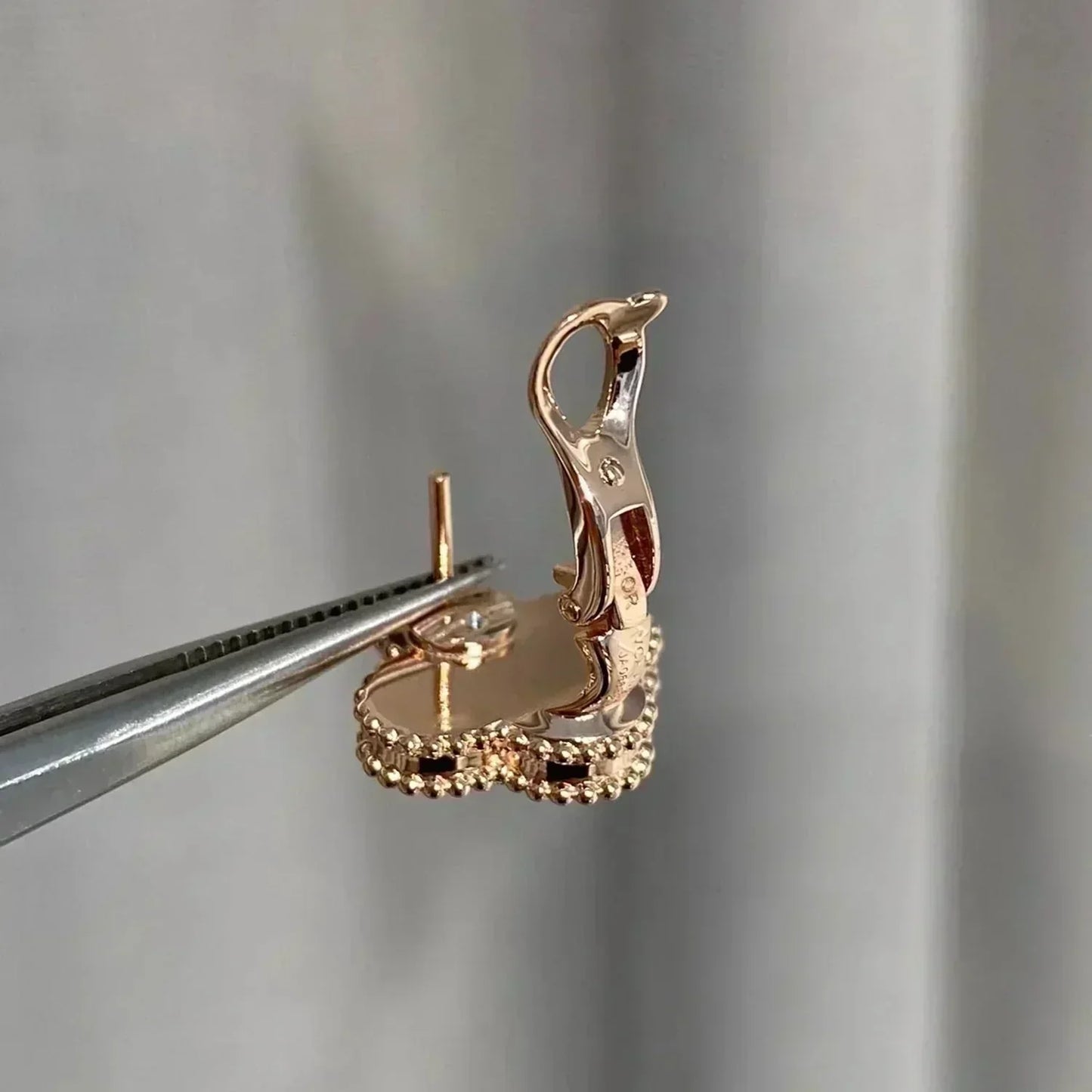 [Baslove]CLOVER MEDIUM 1 MOTIVE ROSA MOP DIAMANT OHRRINGE