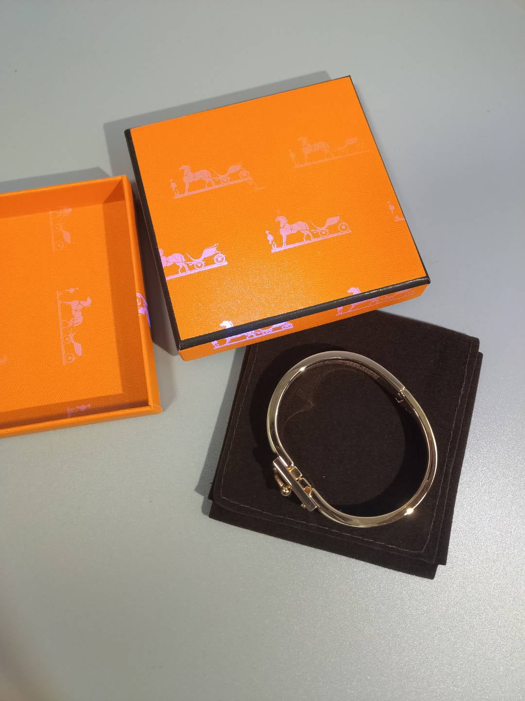 [Baslove]H ORANGE ARMBAND 