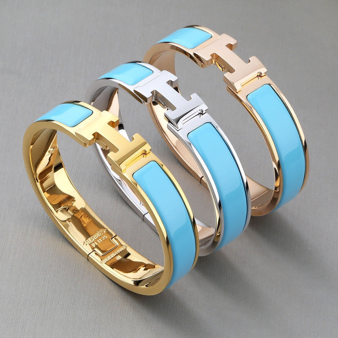 [Violet JW]H CLOUD BLUE BRACELET