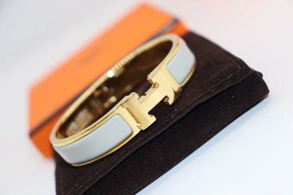 [Baslove]H HELLBLAUES ARMBAND
