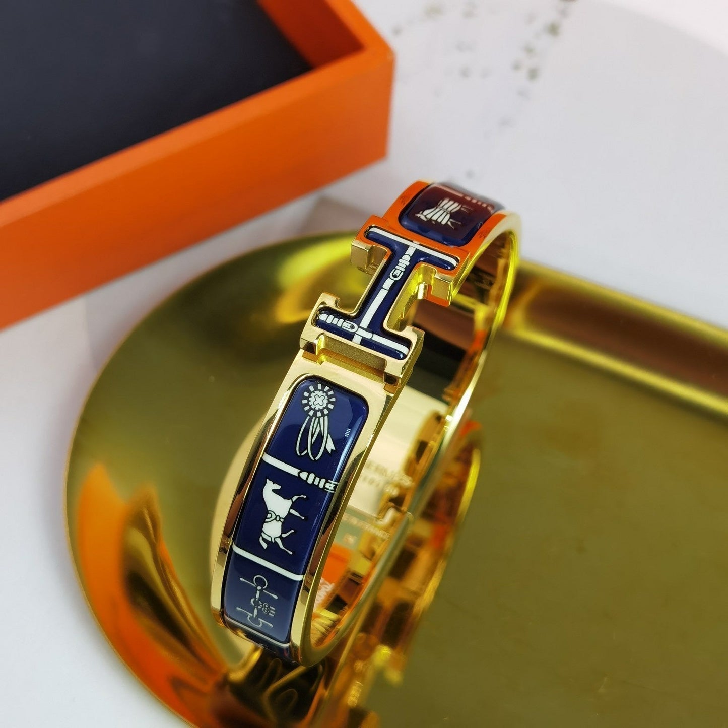 [Violet JW]H COUVERTURES DARK BLUE BRACELET