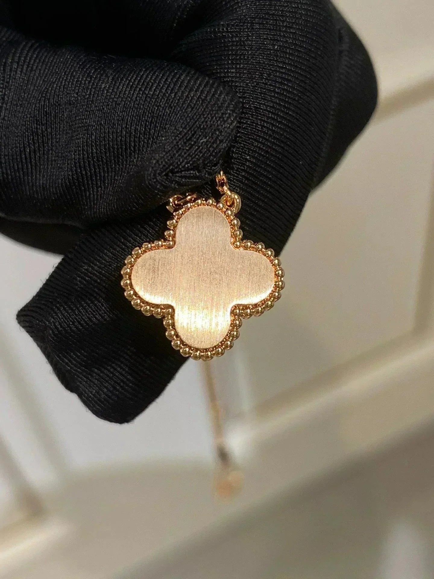 [Baslove]CLOVER 15MM DIAMANT-RHODONIT-HALSKETTE