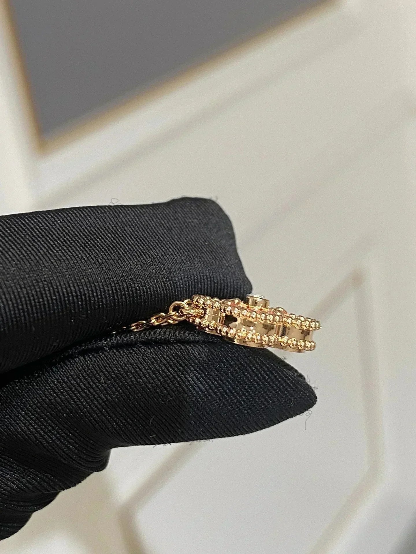 [Baslove]CLOVER 15MM DIAMANT-RHODONIT-HALSKETTE