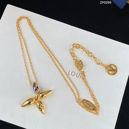[Baslove] LOUISETTE ANHÄNGER GOLD HALSKETTE