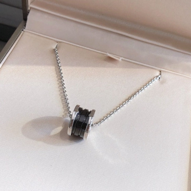 [Violet JW]ZERO 1 BLACK CERAMIC SILVER NECKLACE
