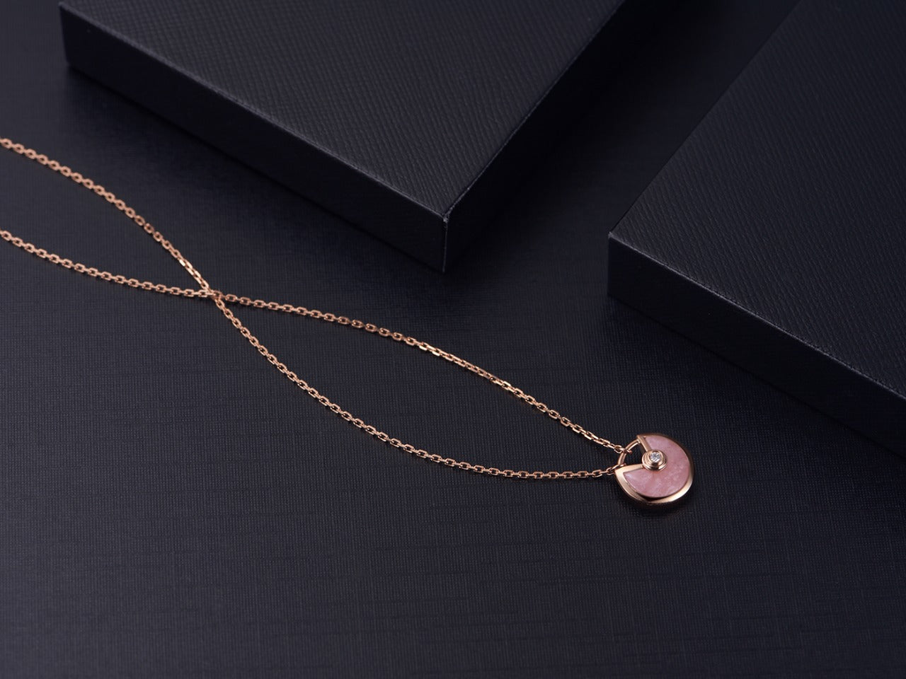 [Baslove]AMULETTE ROSÉGOLD ROSA MOP HALSKETTE