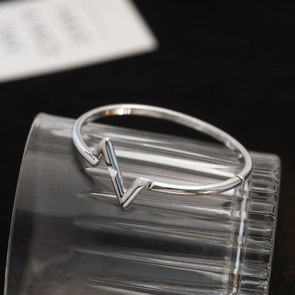 [Baslove]VOLTE UPSITE DOWN ARMBAND
