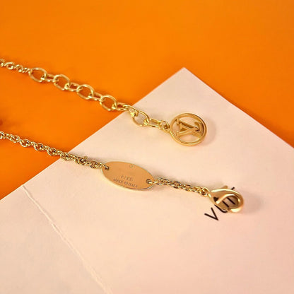 [Baslove] GOLDARMBAND MIT LV-LOGO UND STERNMOTIV