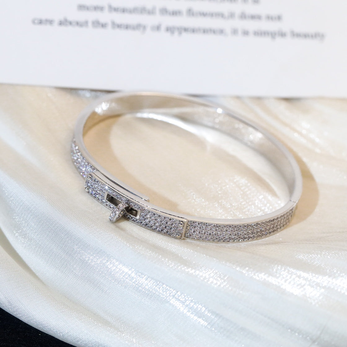 [Baslove]KELLY ARMBAND MIT DIAMANTEN 
