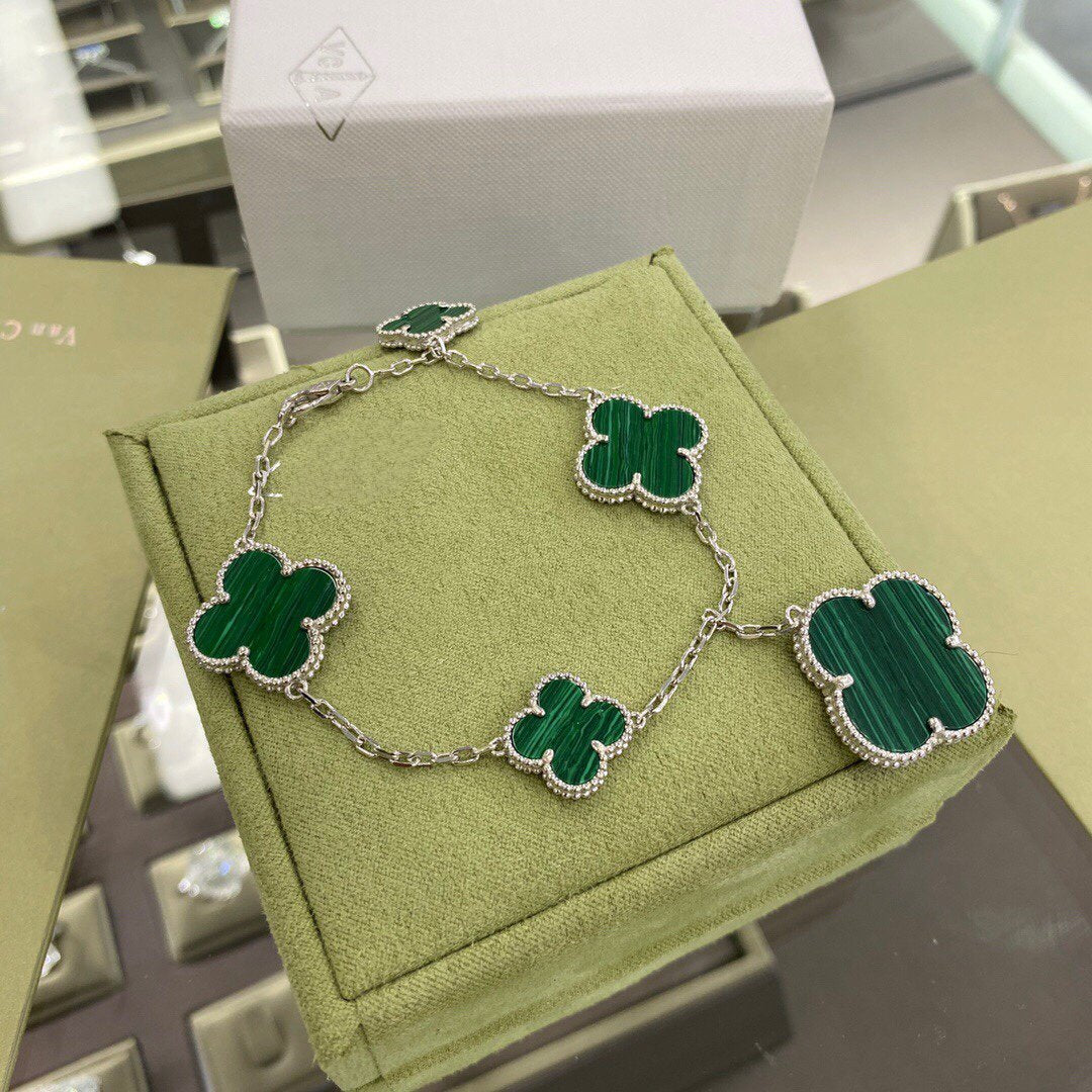 [Violet JW]CLOVER 5 MOTIFS SIVLER MALACHITE BRACELET
